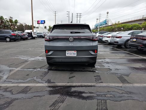 Used 2023 Volkswagen ID.4 Pro image 6