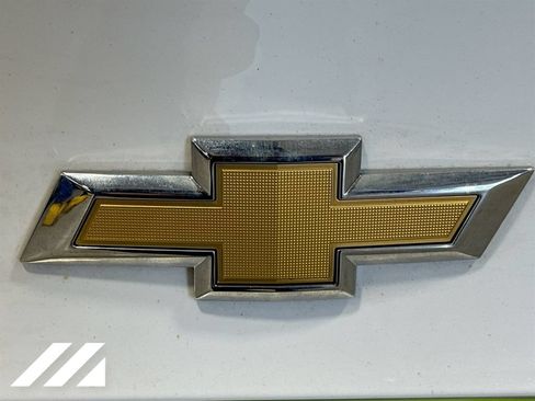 Used 2020 Chevrolet Malibu LT FWD image 32
