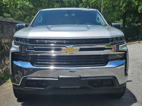 Used 2020 Chevrolet Silverado 1500 LT w/ Trailering Package AWD/4WD image 4