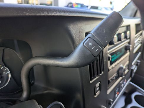 Used 2024 Chevrolet Express 2500 w/ Driver Convenience Package image 21