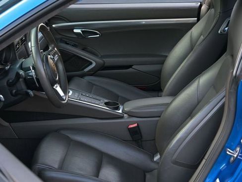 Used 2017 Porsche 911 Carrera image 20