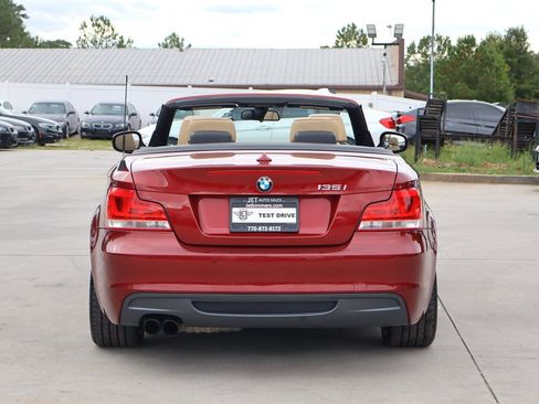 Used 2012 BMW 135i Convertible image 10