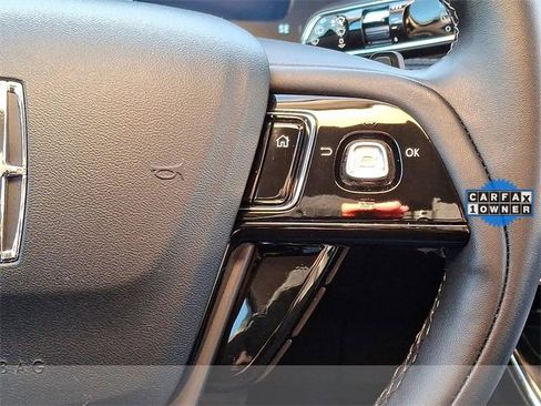 Used 2025 Lincoln Corsair Premiere image 22