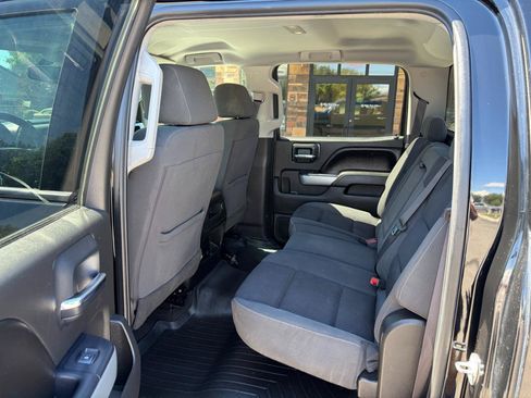 Used 2016 Chevrolet Silverado 2500 LT w/ Midnight Edition AWD/4WD image 5
