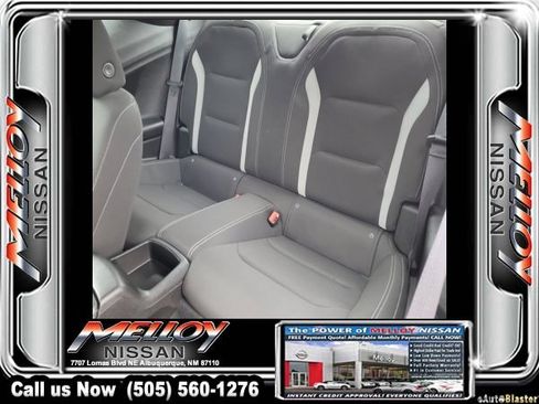 Used 2023 Chevrolet Camaro LT image 9