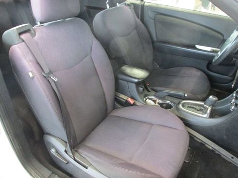 Used 2012 Chrysler 200 Touring image 20