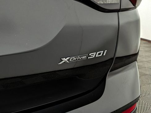 Used 2022 BMW X3 xDrive30i w/ Convenience Package w/ZPA image 11