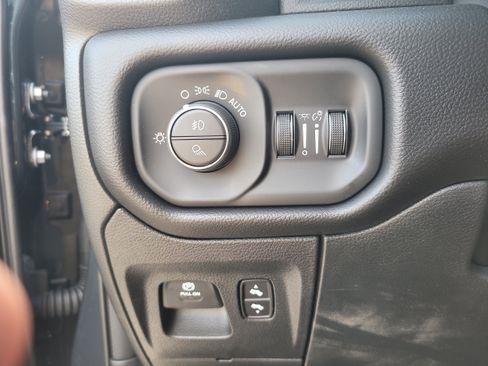 New 2026 RAM 1500 Big Horn AWD/4WD image 22