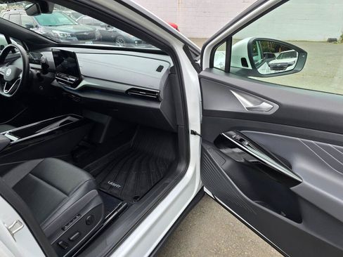 Used 2023 Volkswagen ID.4 Pro S AWD/4WD image 10