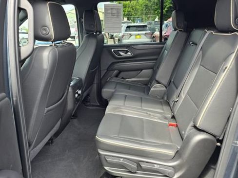 Used 2021 GMC Yukon XL SLT image 10