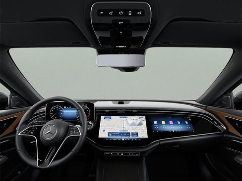 Used 2025 Mercedes-Benz E 350 Sedan image 42