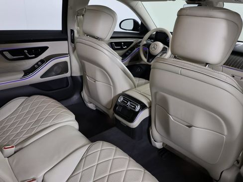 Used 2021 Mercedes-Benz S 580 4MATIC Sedan image 40