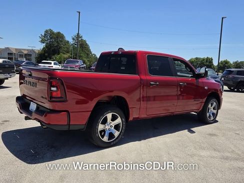 New 2026 RAM 1500 Express AWD/4WD image 13