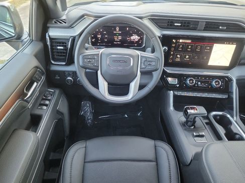 New 2026 GMC Sierra 1500 Denali w/ Denali Reserve Package AWD/4WD image 13