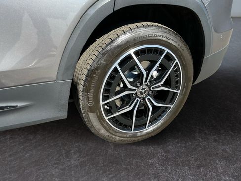 Used 2023 Mercedes-Benz EQB 350 4MATIC SUV image 10