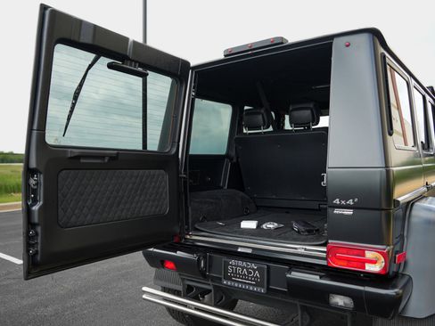 Used 2017 Mercedes-Benz G 550 Squared image 13