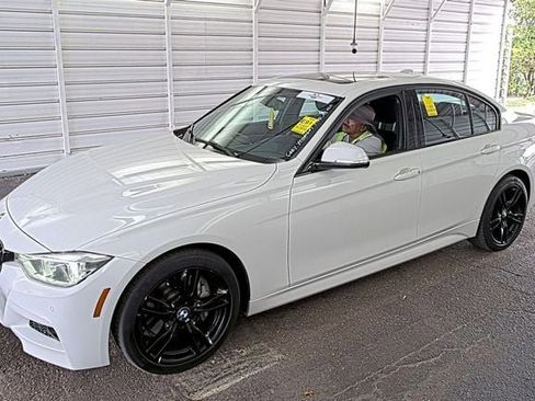 Used 2018 BMW 330i xDrive Sedan AWD/4WD image 1