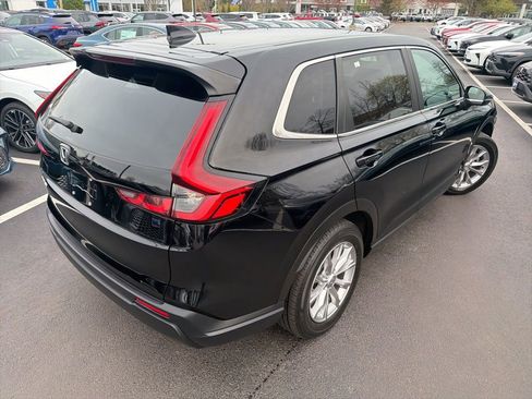 Used 2023 Honda CR-V EX image 5