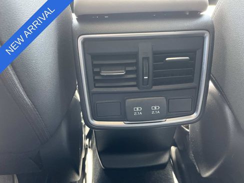 Used 2020 Subaru Forester Premium image 18