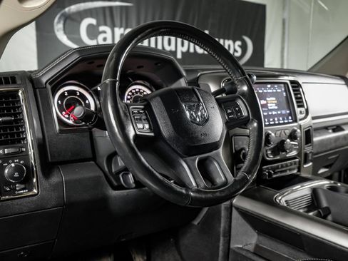 Used 2018 RAM 2500 Big Horn w/ Sport Appearance Group AWD/4WD image 15