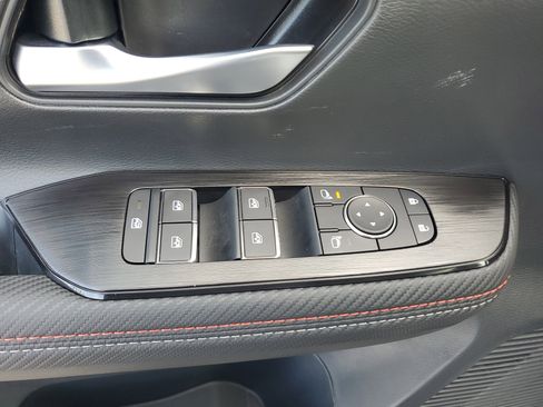 New 2026 Nissan Kicks SR image 13