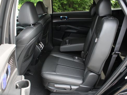 New 2026 Kia Sorento EX AWD/4WD image 17