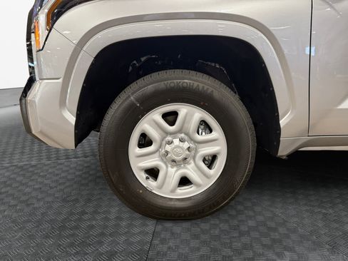 New 2025 Toyota Tundra SR w/ SR Tow Package AWD/4WD image 14