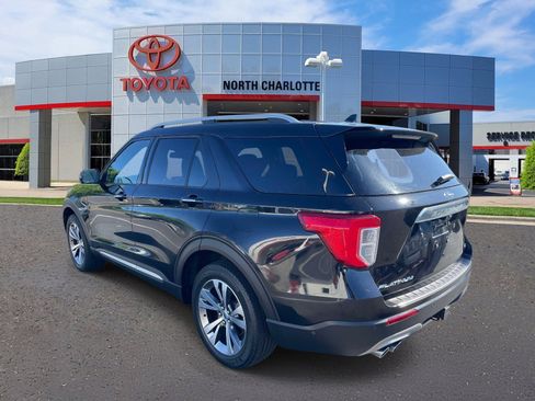 Used 2020 Ford Explorer Platinum AWD/4WD image 6
