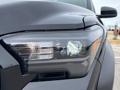 New 2026 Toyota 4Runner SR5 image 10