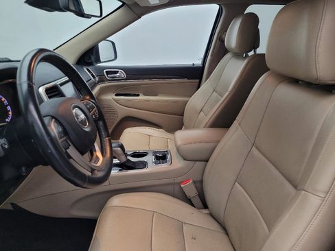 Used 2016 Jeep Grand Cherokee Limited w/ Luxury Group II AWD/4WD image 17