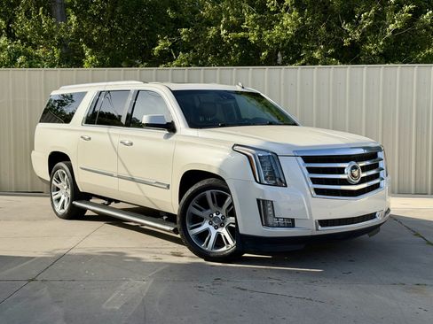 Used 2015 Cadillac Escalade ESV Premium AWD/4WD image 1