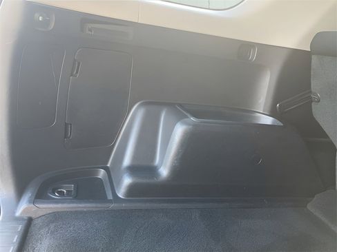 Used 2017 Toyota 4Runner SR5 image 36