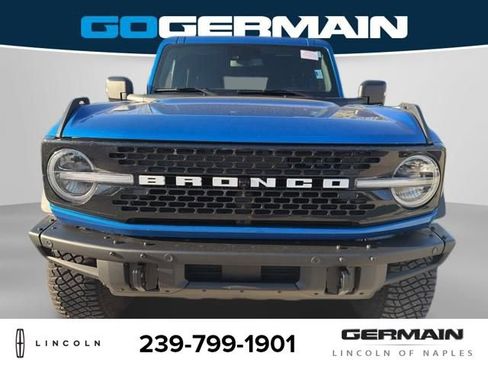 Used 2022 Ford Bronco Wildtrak image 10