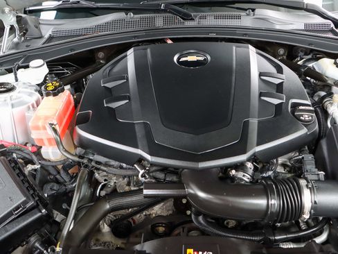 Used 2017 Chevrolet Camaro LT w/ RS Package image 28