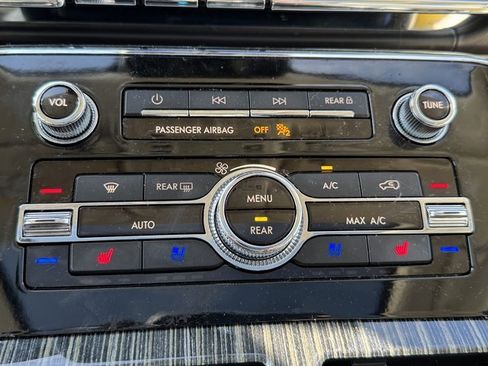 Used 2022 Lincoln Navigator Black Label image 10