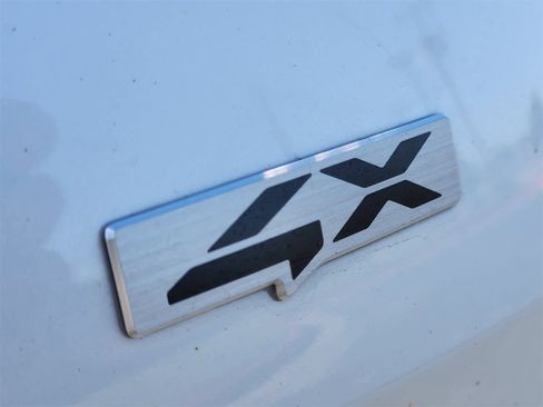 Certified 2024 Kia Sportage LX image 12