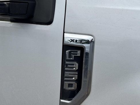 Used 2018 Ford F350 XLT w/ FX4 4x4 Off Road Package image 10