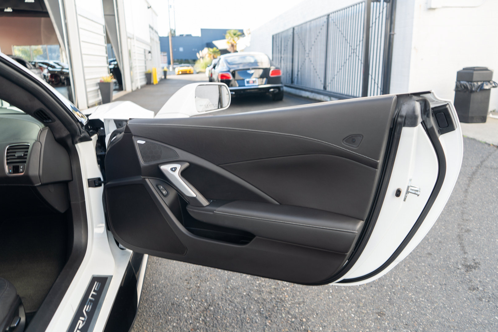 Used 2017 Chevrolet Corvette Z06 RWD image 30