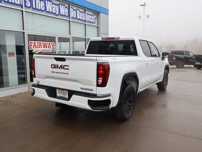 New 2026 GMC Sierra 1500 Elevation w/ LPO, Elevation Black Package