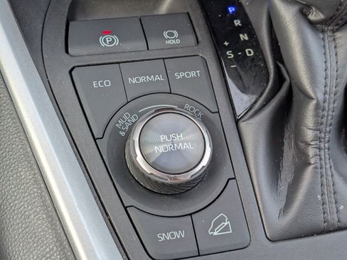 Used 2024 Toyota RAV4 Adventure AWD/4WD image 23