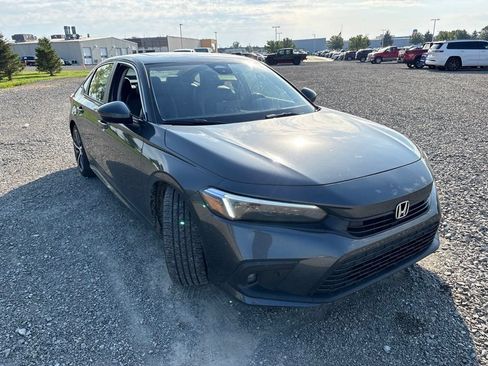 Used 2024 Honda Civic Touring image 13
