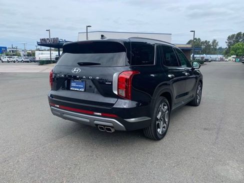 Certified 2024 Hyundai Palisade Limited image 8