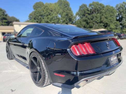 Used 2016 Ford Mustang GT Premium w/ Black Accent Package RWD image 5
