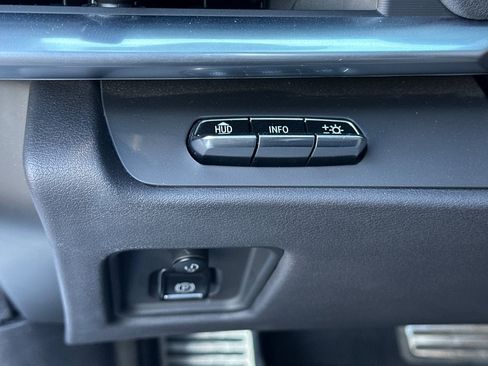 Used 2023 Chevrolet Corvette Stingray Preferred Conv w/ Z51 Performance Package image 32