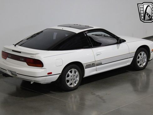 Used 1991 Nissan 240SX Hatchback image 9