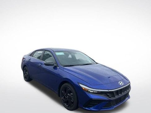 New 2026 Hyundai Elantra SEL Sport Premium FWD image 5