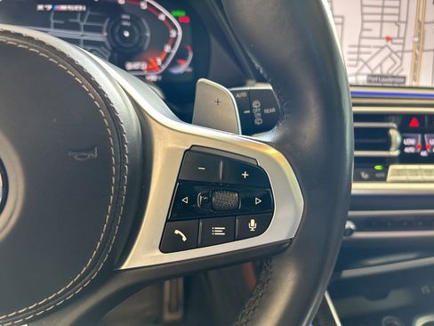 Used 2022 BMW X7 M50i image 60