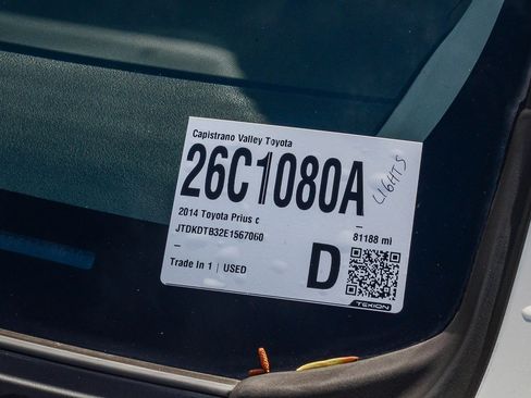 Used 2014 Toyota Prius C Two image 27