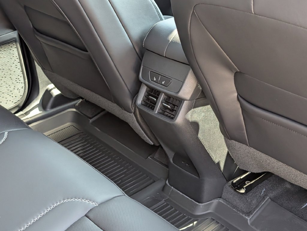 New 2027 GMC Terrain Denali w/ LPO, Floor Liner Package AWD/4WD image 29