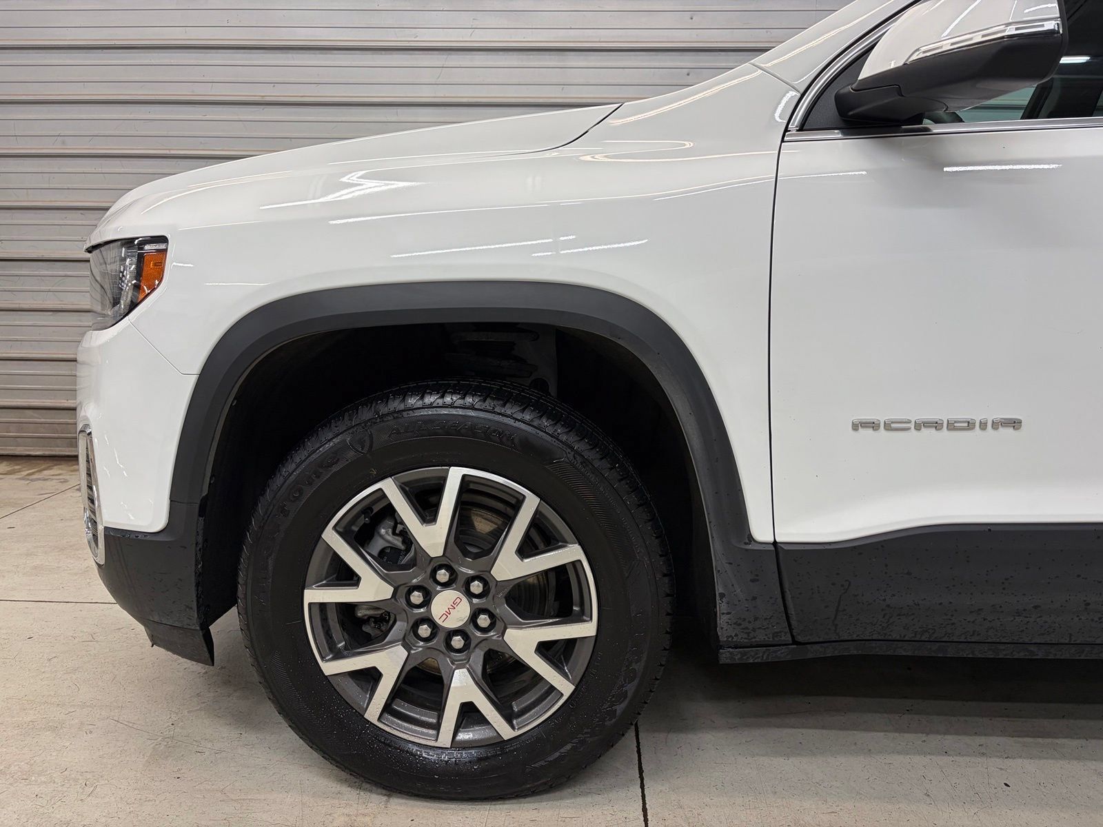 Used 2021 GMC Acadia SLE w/ Driver Convenience Package AWD/4WD image 4